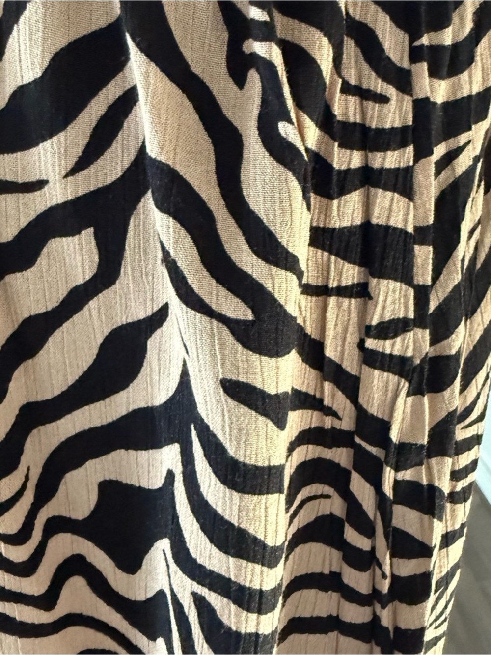 Sleeveless Zebra-Print Maxi Dress in Beige and Black - Picture 16 of 16